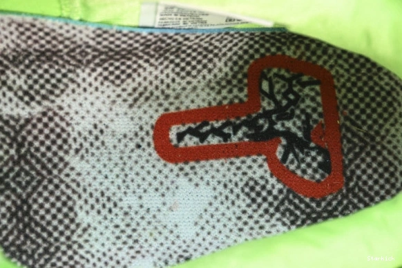 Stocking Stuffer  LeBron 20  FJ4955-300 Nike 0318